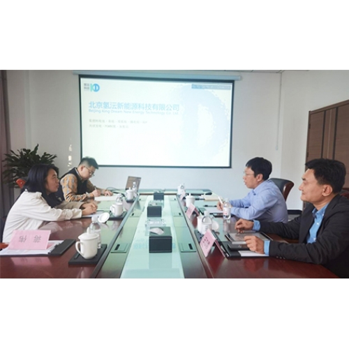 公司總經(jīng)理呂大偉、總經(jīng)理助理王志勇赴東旭集團(tuán)氫能融合產(chǎn)業(yè)園，與投資中心總經(jīng)理張茜、北京氫沄新能源科技公司理事趙珩接洽，建立合作意向